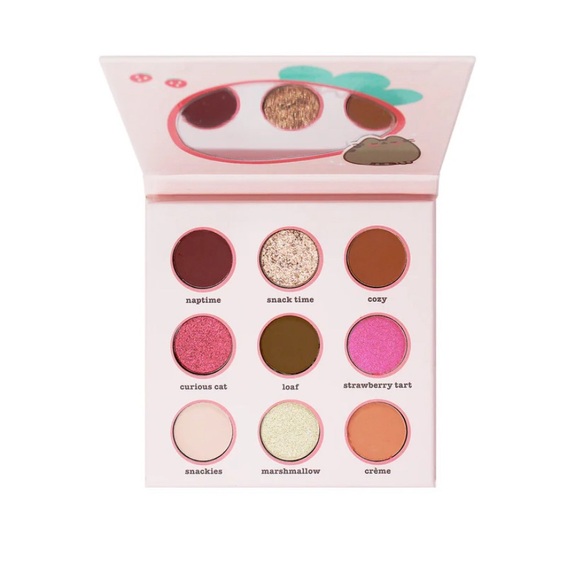 NWT Pusheen x The Crème Shop Strawberry Daydream Eyeshadow Palette - Picture 1 of 3